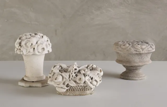 WELL WEATHERED CARVED MARBLE FLOWER ARRANGEMENT(S)