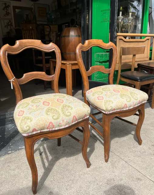 Flower Power | Antique Victorian Chairs with Floral Print
