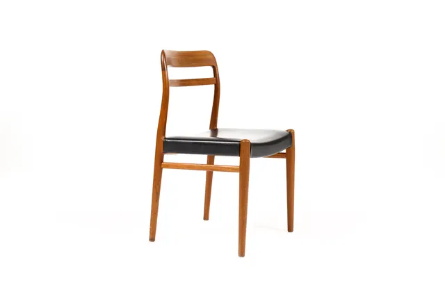 #2088 — Danish Modern / Mid Century Teak Model 145 Dining Chair — Alf Aarseth for Gustav Bahus — Black vinyl