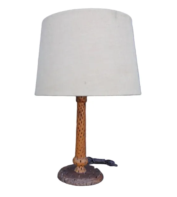Yucca and Burlap Table Lamp L855