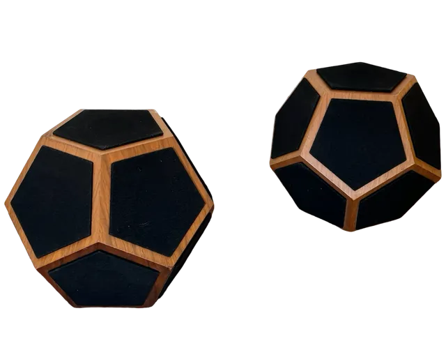 Design Acoustic D12 Tetrahedron Speakers