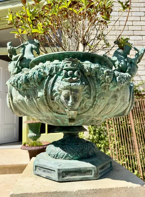 Antique Bronze Urn PLanters CDA.001