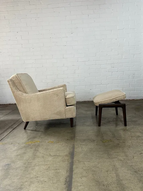 Mid century Lounge chair and Ottoman